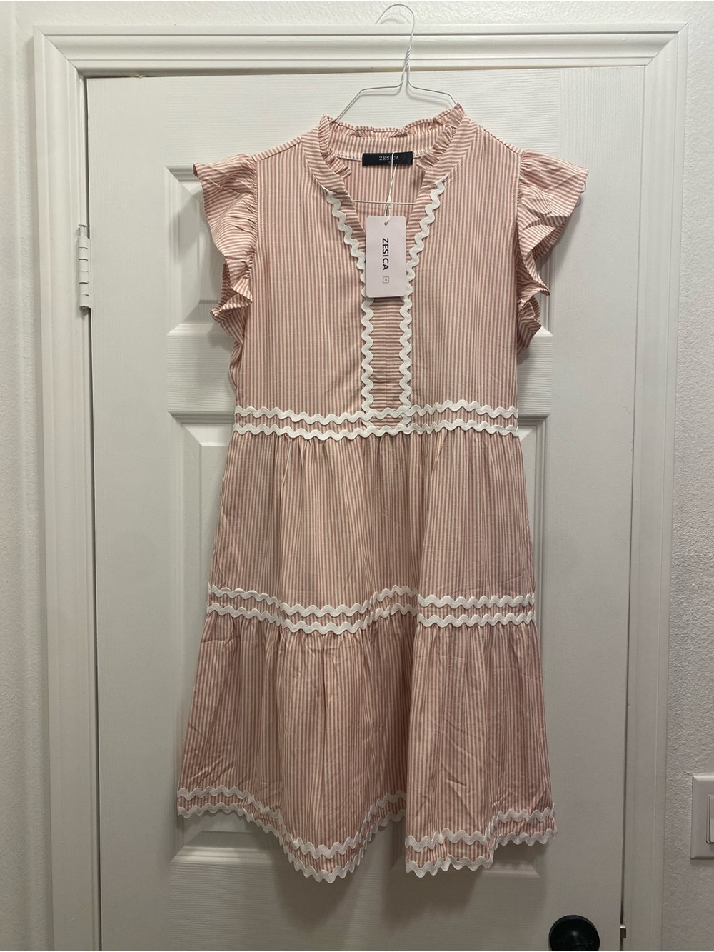 Women’s Zesica Pink Stripe Ruffle Dress